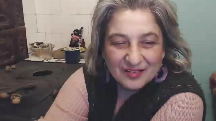 [6 Feb 23:04] Private Show - video by ExquisiteMature cam model