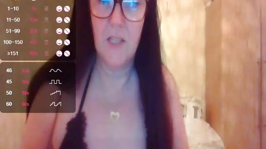 [18 Mar 17:57] Private Show - video by moistmilf cam model